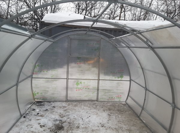Обзор теплицы «Садовод Слайдер» с откатной крышей